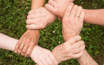 💜De « pionnière et inspiratrice » à « copiée, voire spoliée »…♥️